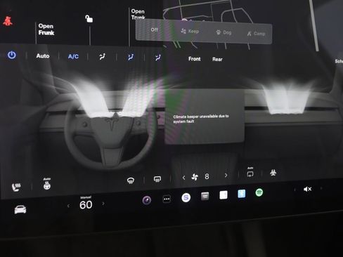 Used 2021 Tesla Model Y Long Range image 30