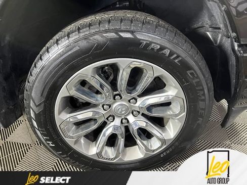 Used 2023 RAM 1500 Laramie AWD/4WD image 26