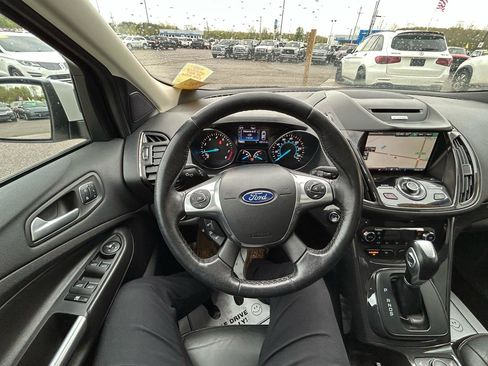 Used 2015 Ford Escape Titanium w/ Equipment Group 301A AWD/4WD image 35