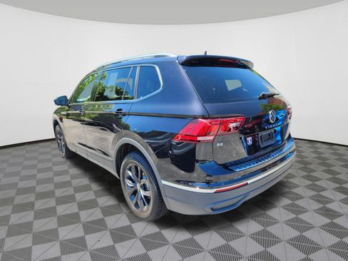 Certified 2024 Volkswagen Tiguan SE AWD/4WD image 3