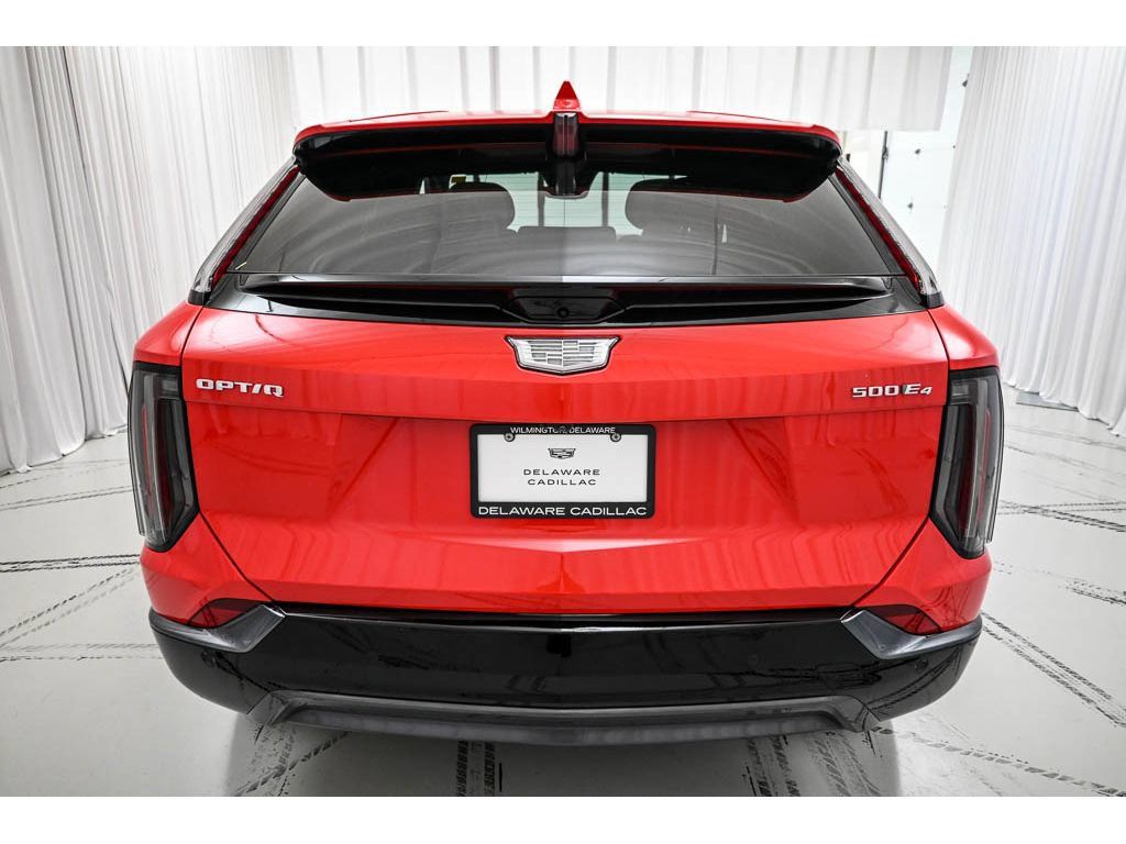 Certified 2025 Cadillac Optiq Sport 1 AWD/4WD image 6