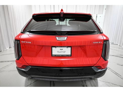 Certified 2025 Cadillac Optiq Sport 1 AWD/4WD image 6