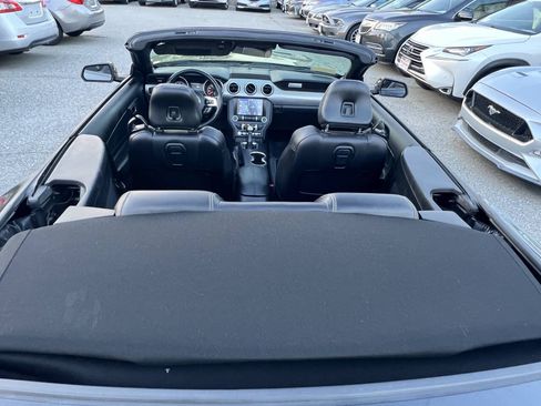 Used 2021 Ford Mustang Premium RWD image 38