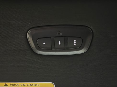 Used 2025 RAM 1500 Laramie w/ Sport Appearance Package AWD/4WD image 33