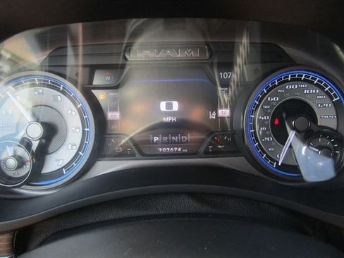 Used 2022 RAM 2500 Limited image 37