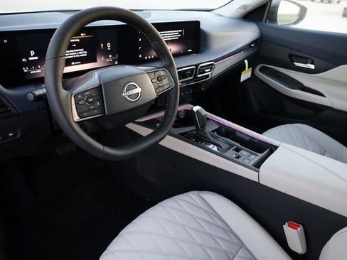 New 2026 Nissan Sentra SL w/ Floor Mat Package FWD image 10
