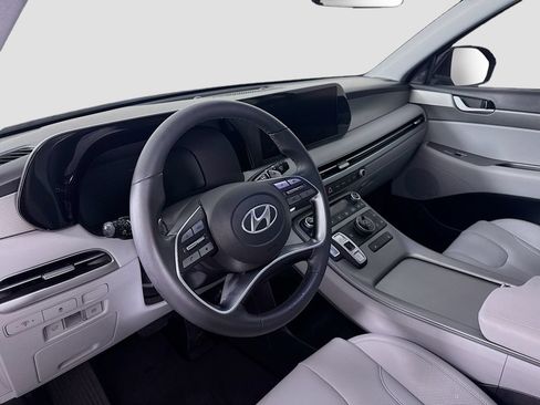 Used 2024 Hyundai Palisade SEL FWD image 9