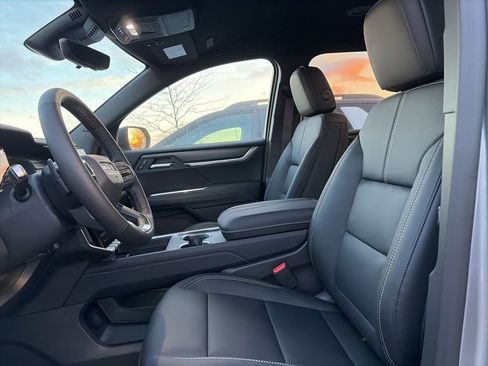 New 2026 GMC Acadia Elevation w/ Black Edition AWD/4WD image 11
