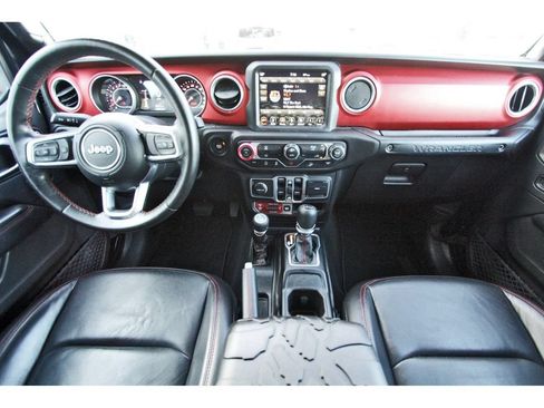 Used 2018 Jeep Wrangler Unlimited Rubicon AWD/4WD image 10