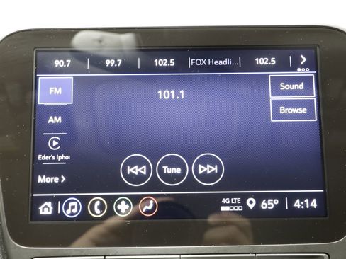 Used 2023 Chevrolet Malibu LT FWD image 9