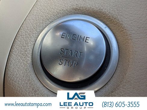 Used 2018 Mercedes-Benz C 300 Sedan w/ Premium Package image 24