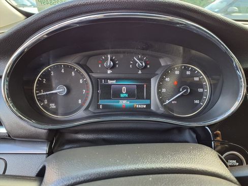 Used 2022 Buick Encore Preferred w/ Safety Package image 12