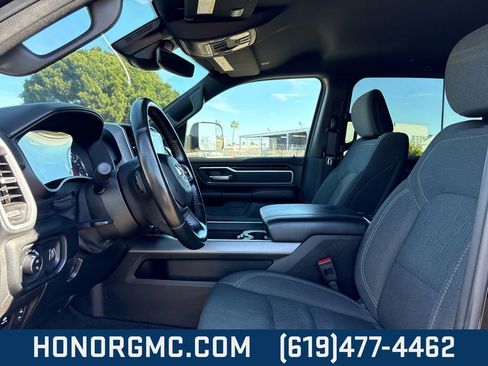 Used 2021 RAM 1500 Big Horn image 11