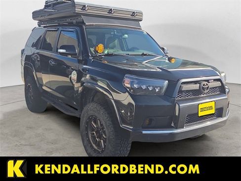 Used 2011 Toyota 4Runner Limited image 4