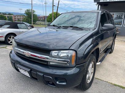Used 2004 Chevrolet TrailBlazer LS w/ LS Preferred Equipment Group