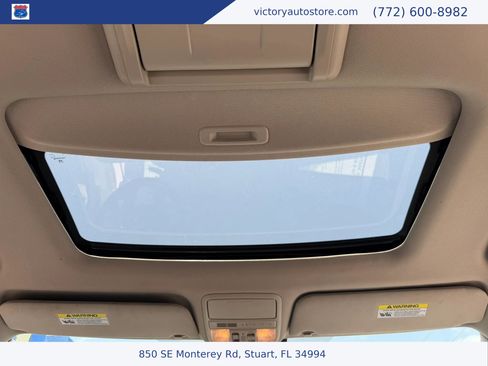 Used 2015 Honda Odyssey Touring Elite image 29