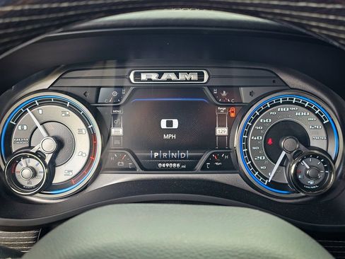 Used 2019 RAM 2500 Limited AWD/4WD image 24