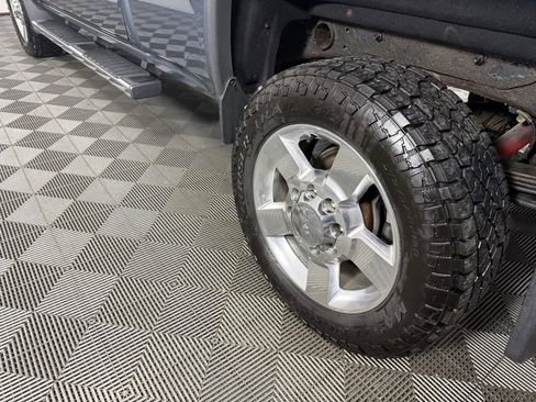 Used 2015 GMC Sierra 2500 SLE w/ SLE Preferred Package image 11