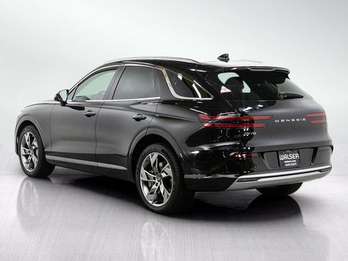 Used 2023 Genesis Electrified GV70 AWD/4WD image 3
