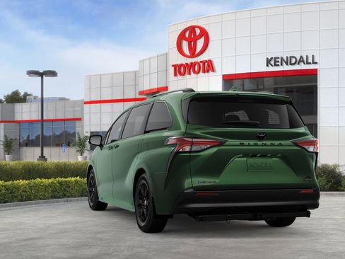 New 2026 Toyota Sienna XLE Woodland Edition image 7