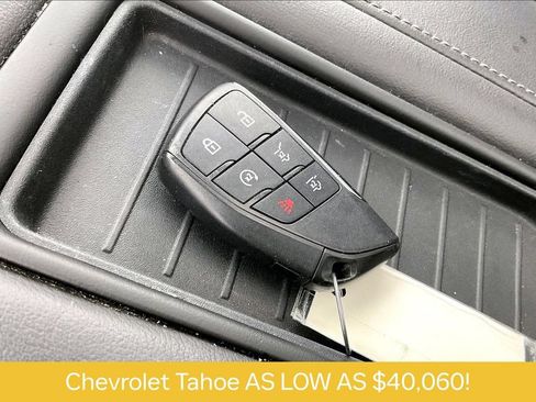 Used 2022 Chevrolet Tahoe LT w/ Luxury Package RWD image 11