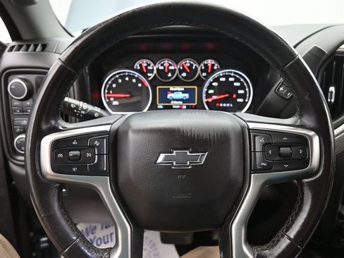 Used 2021 Chevrolet Silverado 1500 Custom Trail Boss w/ Safety Confidence Package AWD/4WD image 11