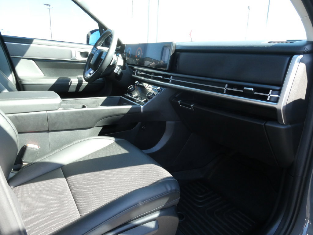 Used 2024 Hyundai Santa Fe XRT AWD/4WD image 14