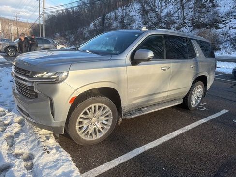 Used 2024 Chevrolet Tahoe LT w/ Luxury Package image 1
