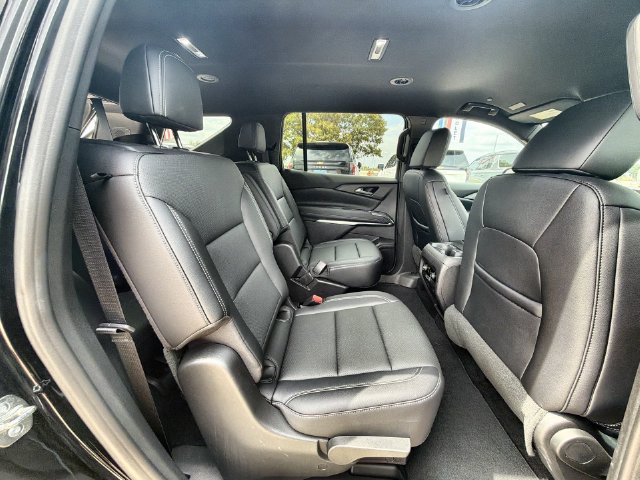 Certified 2026 Chevrolet Traverse LT FWD image 26