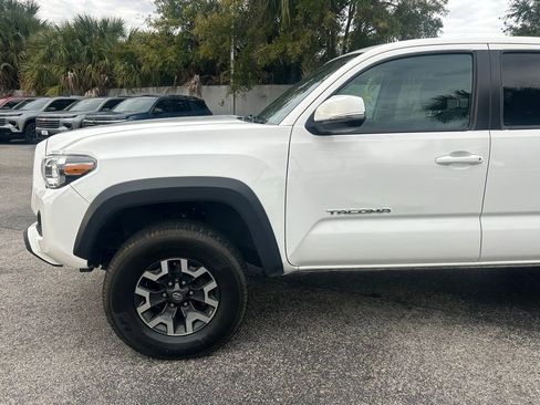 Used 2023 Toyota Tacoma TRD Off-Road image 10