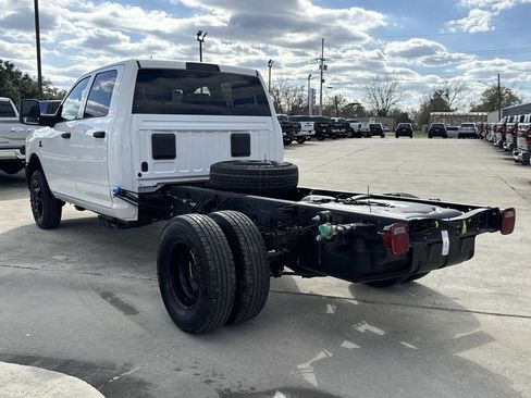 New 2026 RAM 3500 Tradesman image 10