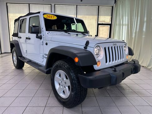 Used 2017 Jeep Wrangler Unlimited Sport w/ Quick Order Package 24S AWD/4WD image 2
