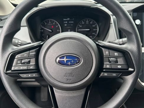 Used 2025 Subaru Crosstrek 2.5i Premium AWD/4WD image 23