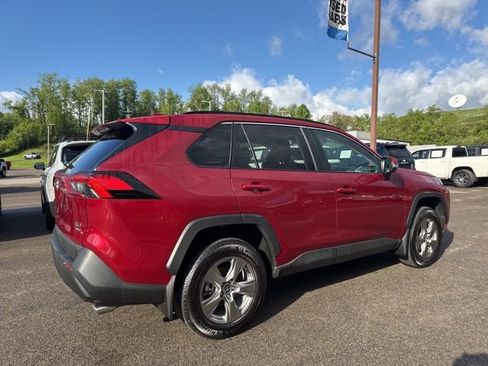Used 2025 Toyota RAV4 XLE w/ Convenience Package AWD/4WD image 20
