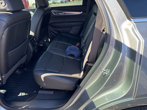 Certified 2024 Cadillac XT5 Luxury image 10