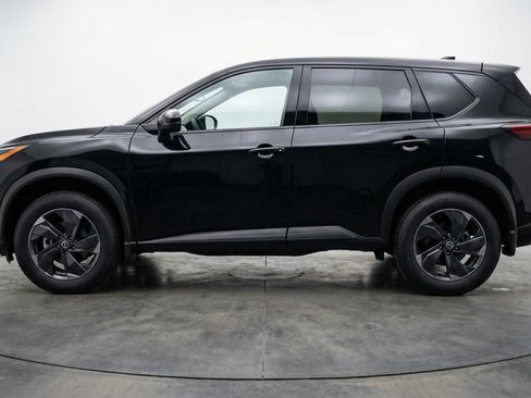 Used 2025 Nissan Rogue SV image 5
