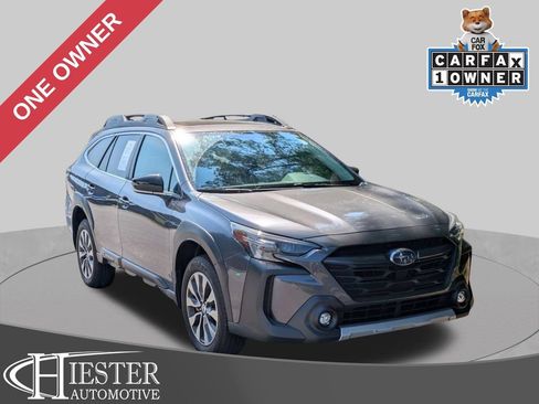 Used 2025 Subaru Outback Limited w/ Popular Package #2 AWD/4WD image 1