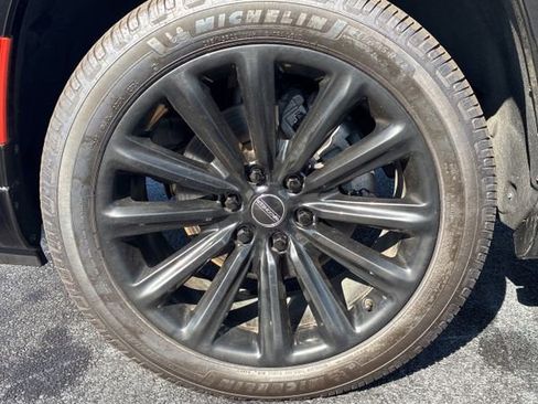 Used 2022 Jeep Grand Wagoneer Series I w/ Flexible Seating Group image 15