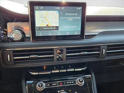 Used 2022 Lincoln Corsair FWD w/ Premium Package image 13