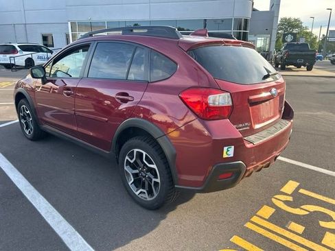 Used 2016 Subaru Crosstrek 2.0i Premium AWD/4WD image 7