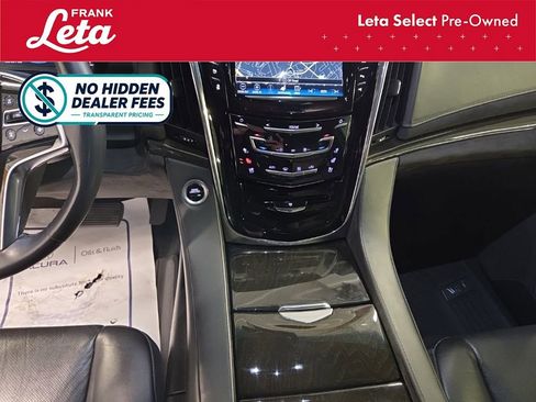 Used 2018 Cadillac Escalade Platinum RWD image 12