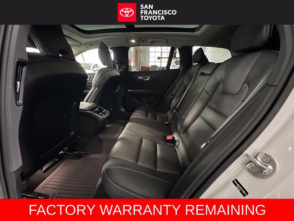 Used 2026 Volvo V60 B5 Cross Country Ultra w/ Climate Package AWD/4WD image 16