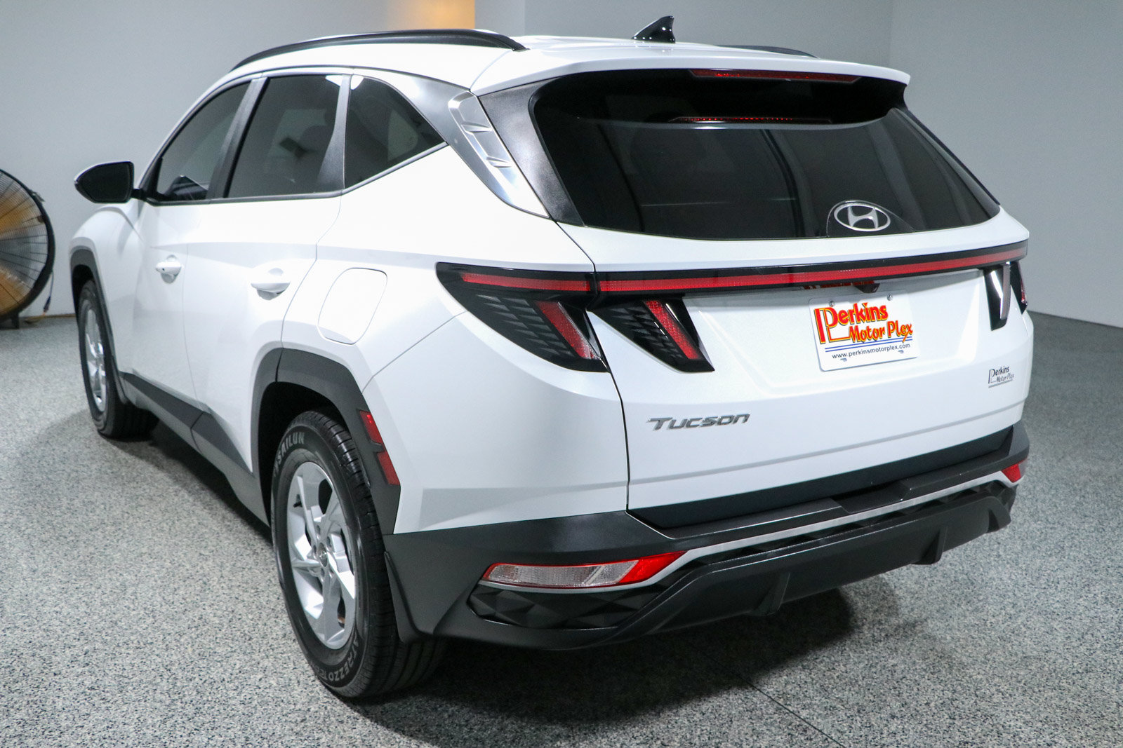 Used 2022 Hyundai Tucson SEL w/ Cargo Package FWD image 9