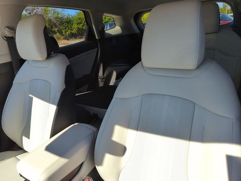 New 2026 Kia Sportage EX FWD image 22