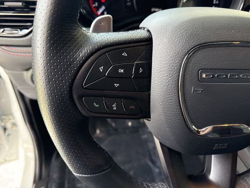Used 2025 Dodge Durango GT AWD/4WD image 18