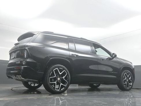 New 2026 Chevrolet Traverse High Country image 12