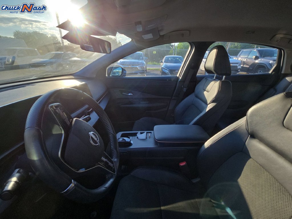 Used 2024 Nissan Ariya AWD image 9