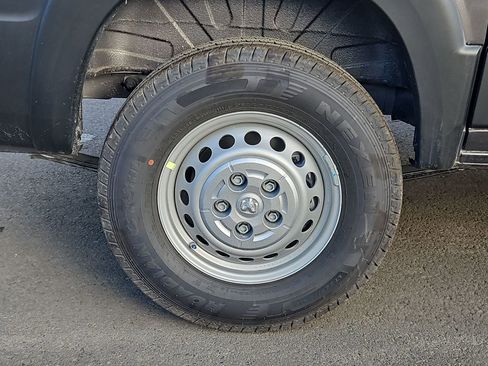 New 2026 RAM ProMaster 1500 w/ Convenience Group image 9