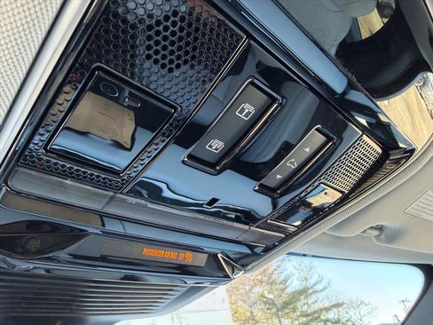 Used 2023 Land Rover Range Rover Sport SE image 35