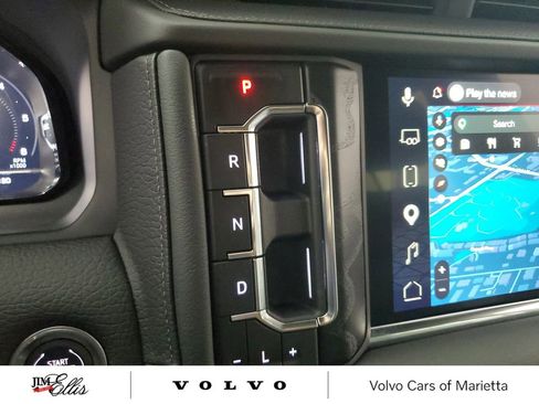 Used 2024 GMC Yukon Denali RWD image 35
